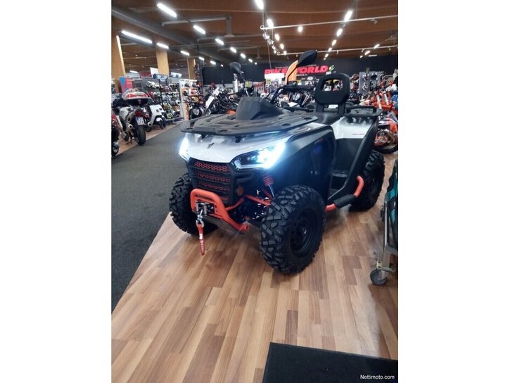 Mönkijä Segway Snarler 2026 4156045