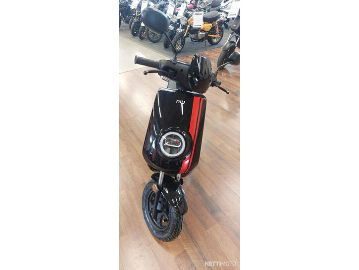 Skootteri NIU MQi 2023 13796770