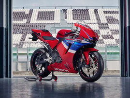 Honda CBR 3020516
