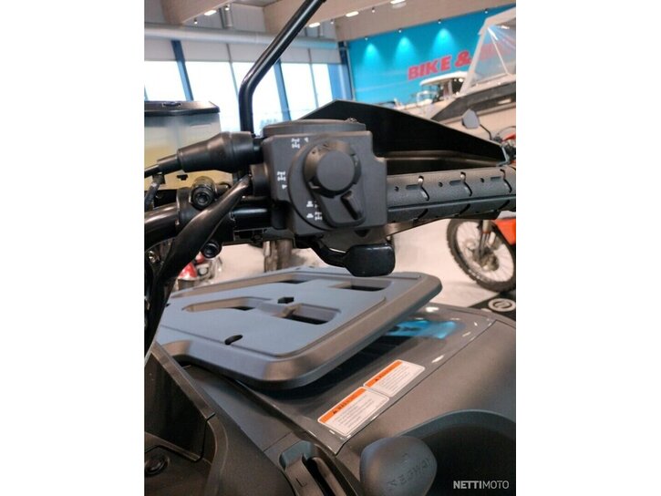 Mönkijä Segway Snarler 2025 15012500