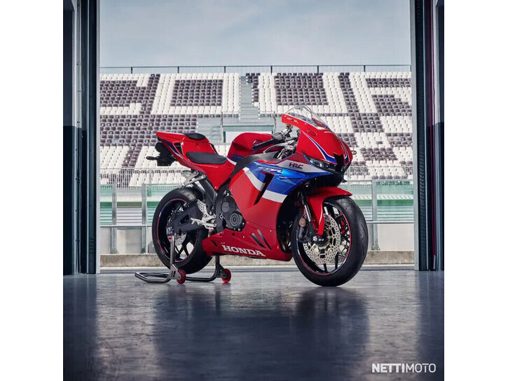 Moottoripyörä Honda CBR 2025 15025570