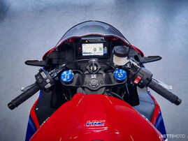 Moottoripyörä Honda CBR 2025 15375310