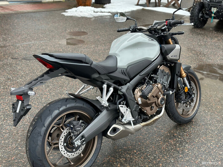 Moottoripyörä Honda CB 2025 16237963