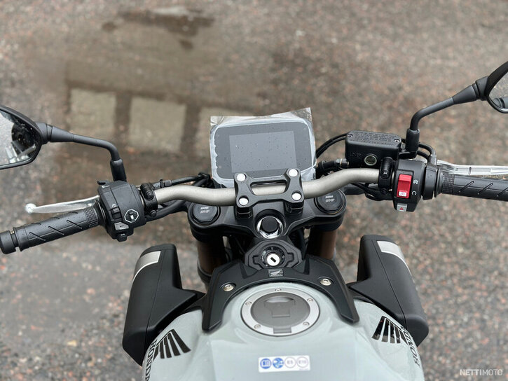Moottoripyörä Honda CB 2025 16237980