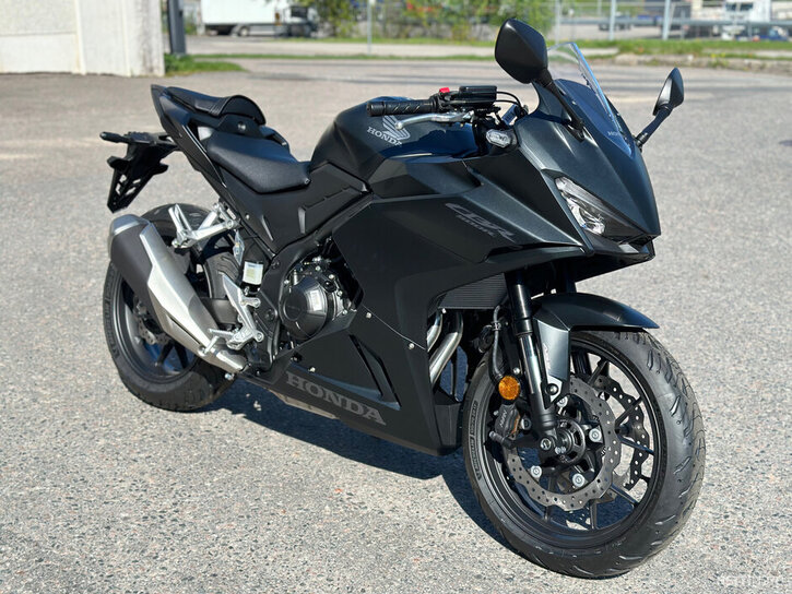 Moottoripyörä Honda CBR 2025 16494165