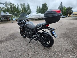 Moottoripyörä Yamaha FZ8-S 2013 17580472