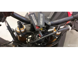 Moottoripyörä Aprilia Tuono 2020 18873449