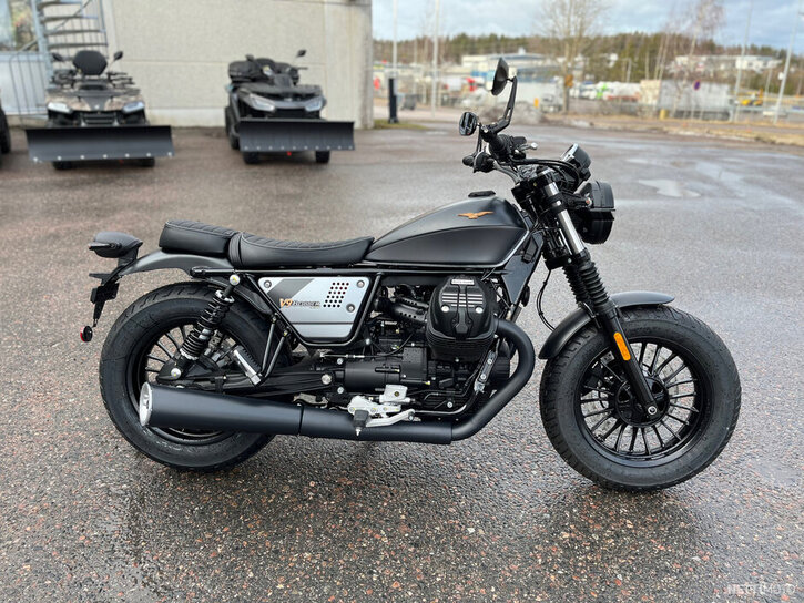 Moottoripyörä Moto Guzzi V9 2023 19167240