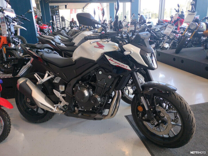 Moottoripyörä Honda CB 2025 25270879