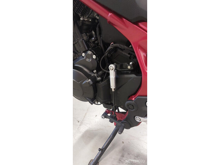 Moottoripyörä Honda CB 2023 19627568