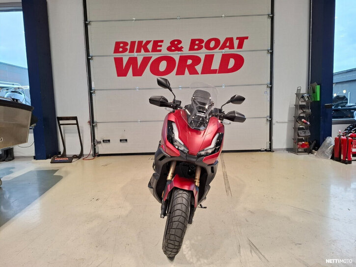 Skootteri Honda ADV 2022 23079570