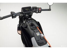 Moottoripyörä Honda WN7 2026 23250267
