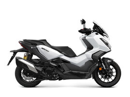 Skootteri Honda ADV 2026 23356322
