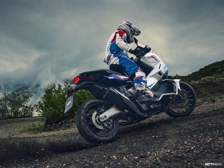 Skootteri Honda ADV 2026 23347045