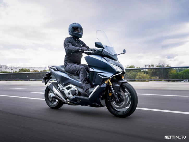 Skootteri Honda Forza 2026 23377636