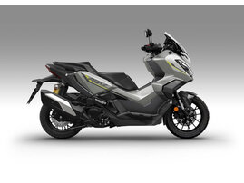 Skootteri Honda ADV 2026 23433610