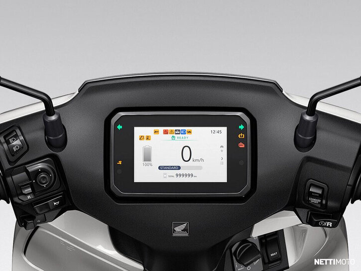 Skootteri Honda CUV e 2026 23527136