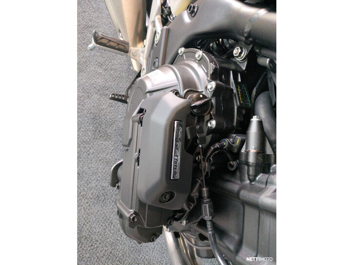 Moottoripyörä Honda NX 2026 25801260