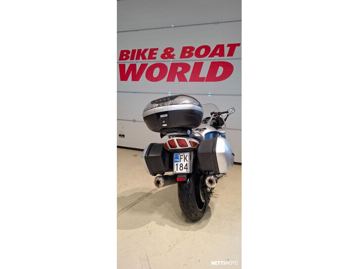 Moottoripyörä Yamaha FJR 2005 23992553