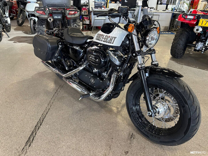 Moottoripyörä Harley-Davidson Sportster 2014 24323200