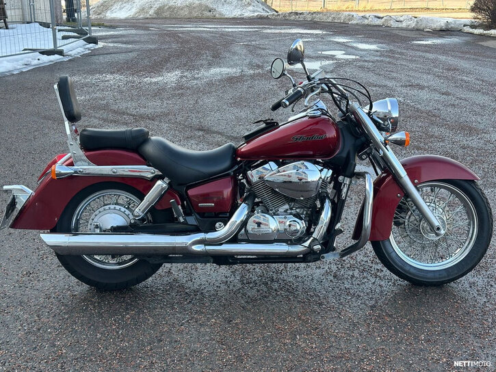 Moottoripyörä Honda VT 2005 24597357