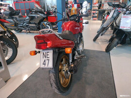 Moottoripyörä Honda CB 2000 24700845