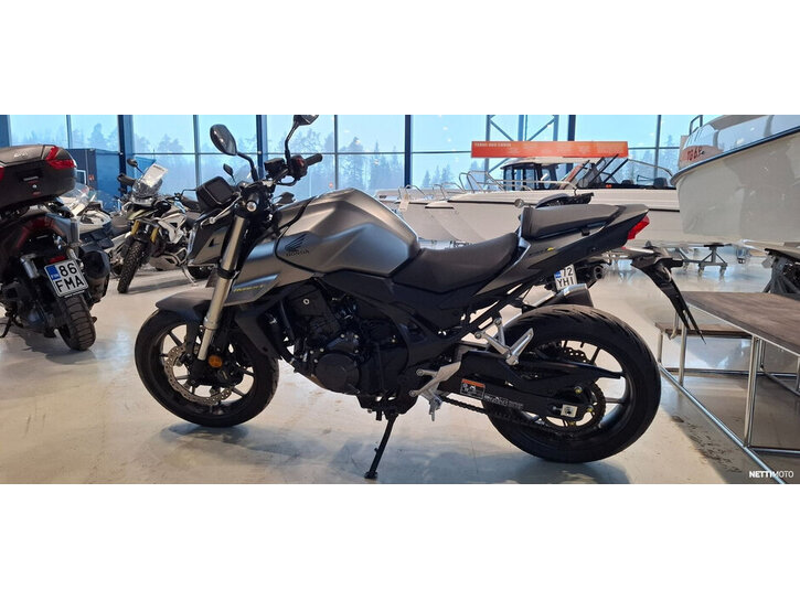 Moottoripyörä Honda CB 2025 24749609