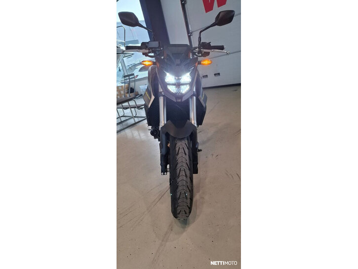 Moottoripyörä Honda CB 2025 24749626