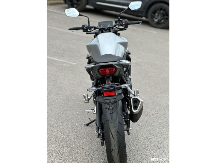 Moottoripyörä Honda CB 2025 25099495
