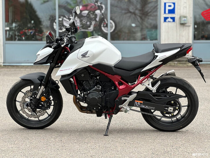 Moottoripyörä Honda CB 2025 25099730