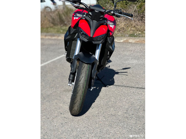 Moottoripyörä Honda CB 2025 25196268