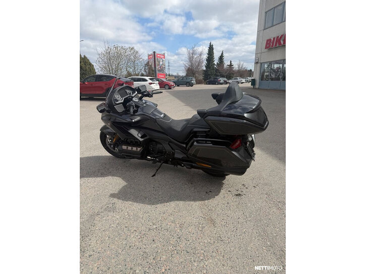 Moottoripyörä Honda GL 2026 25278878