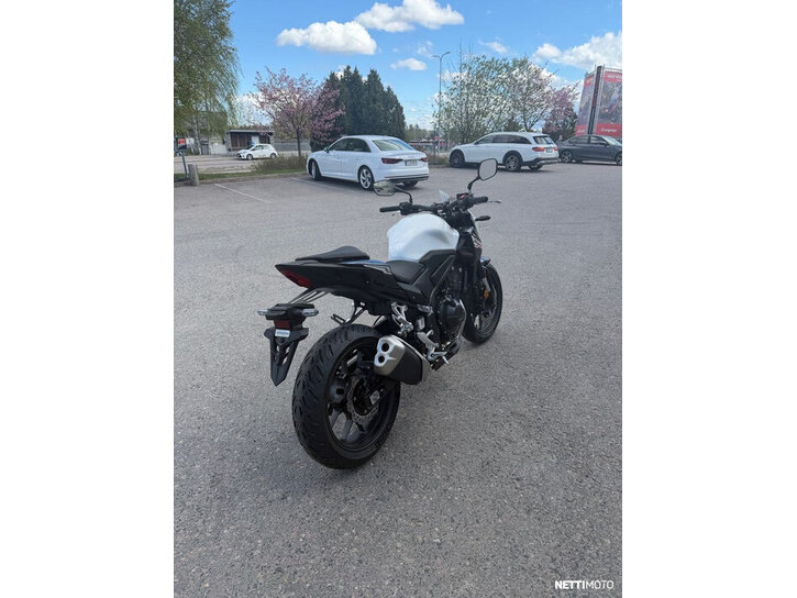 Moottoripyörä Honda CB 2025 25352738