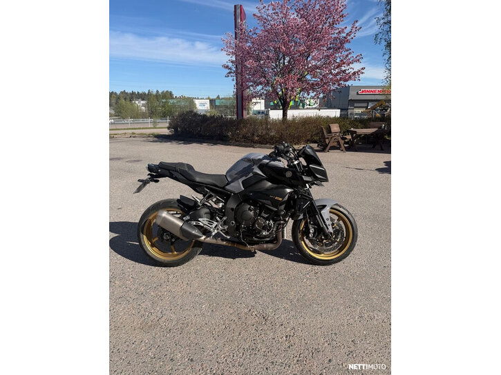 Moottoripyörä Yamaha MT-10 2016 25373229