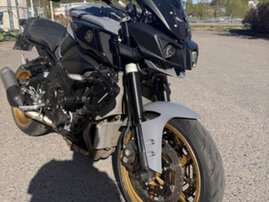 Moottoripyörä Yamaha MT-10 2016 25373240