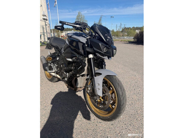 Moottoripyörä Yamaha MT-10 2016 25373240