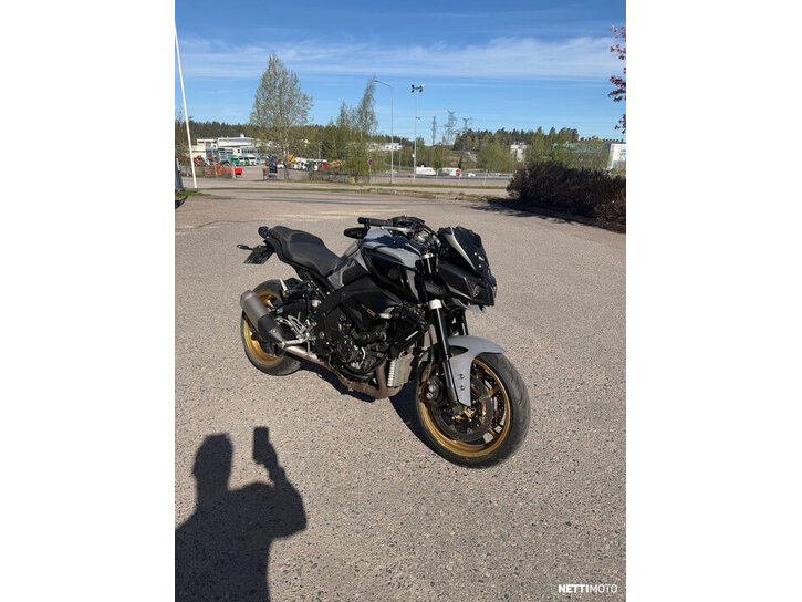 Moottoripyörä Yamaha MT-10 2016 25373243