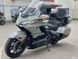 Moottoripyörä Honda GL 2026 25584825