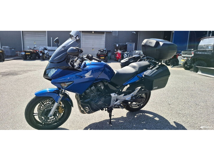 Moottoripyörä Honda CBF 2007 25658526