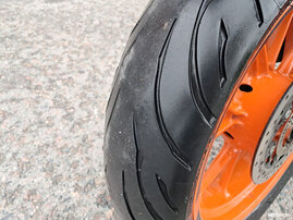 Moottoripyörä KTM 390 2022 25696476