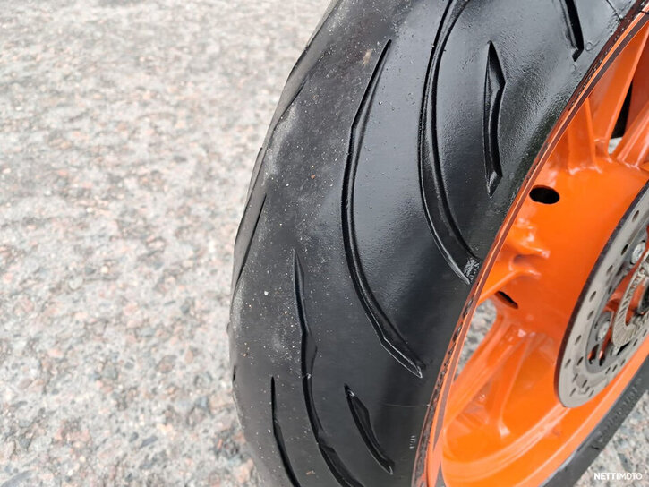 Moottoripyörä KTM 390 2022 25696476