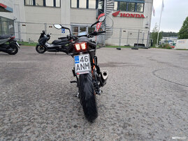 Moottoripyörä KTM 390 2022 25696478