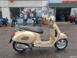 Skootteri Vespa GTS 2018 25771637