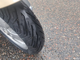 Skootteri Vespa GTS 2018 25771644