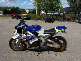 Moottoripyörä Honda CBR 2015 25876174