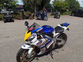 Moottoripyörä Honda CBR 2015 25876181