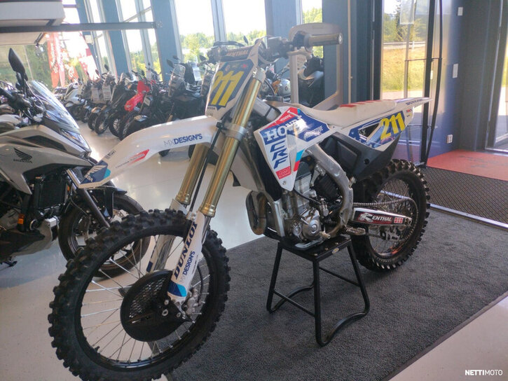 Moottoripyörä Honda CRF 2024 25917308