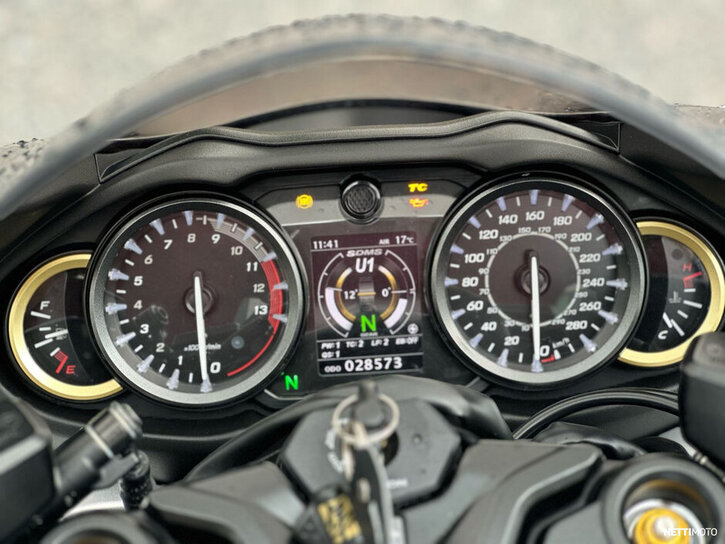 Moottoripyörä Suzuki GSX 2022 25985101