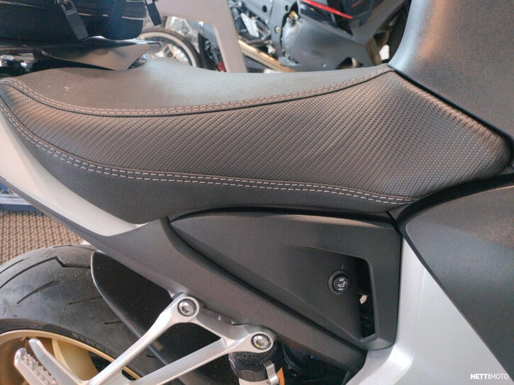 Moottoripyörä Honda CB 2013 25987643