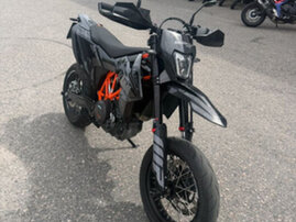 Moottoripyörä KTM 690 2024 26007022